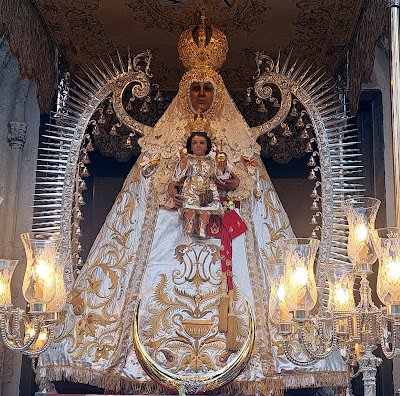 REGALOS EL DÍA DE LA OCTAVA A LA VIRGEN DEL PRADO